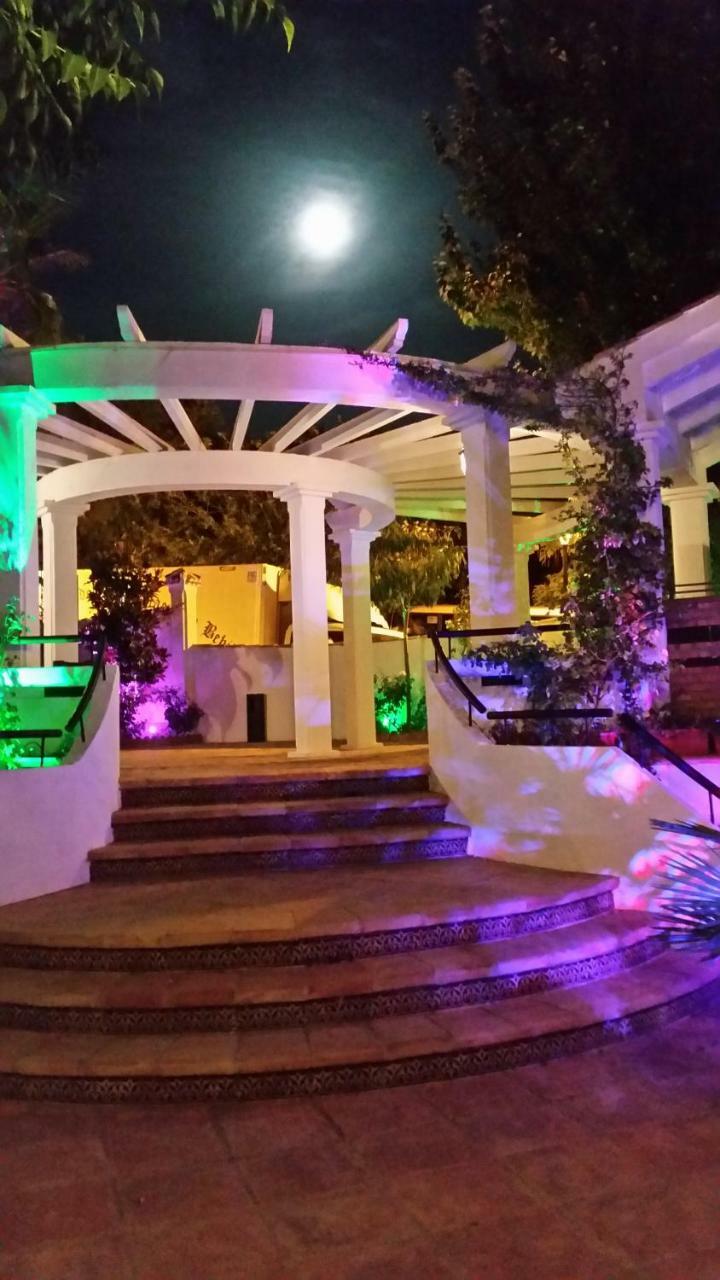 Country House Cortijo De La Fuente La Bobadilla 외부 사진
